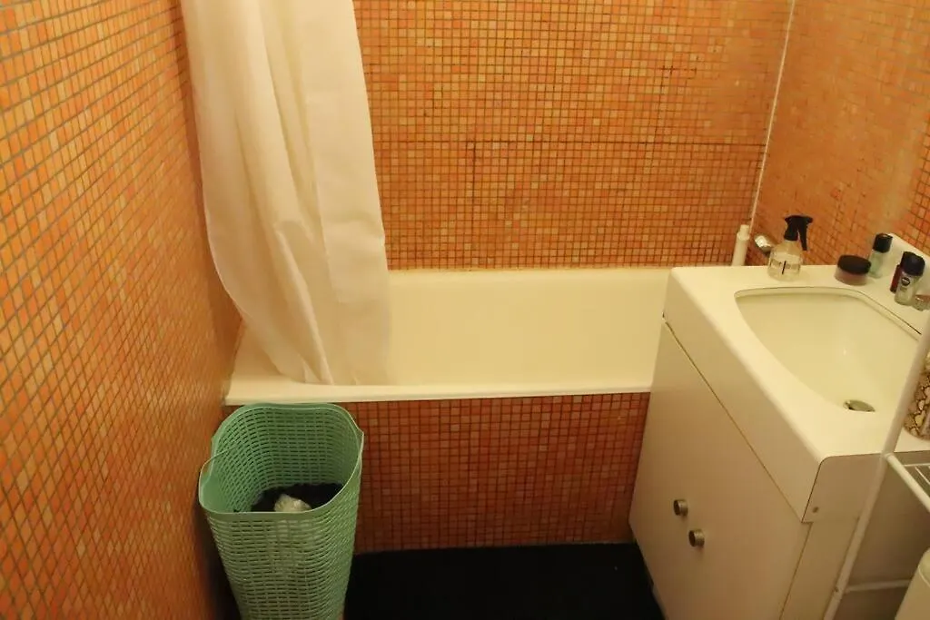 Paris Skyview - Latin Quarter & Eiffel Tower Apartment 0*,